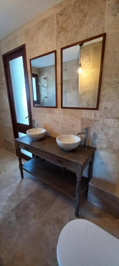 Loft Climatise "La Pinede", 50 M2, Tres Calme, 5 Mn A Pied Des Plages, Lit King Size Ла Сен-сюр-Мер Екстериор снимка